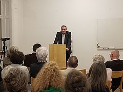 Alfred Bodenheimer am Rednerpult