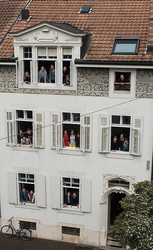 Strassenseitige Ansicht des Gebäudes Leimenstrasse 48